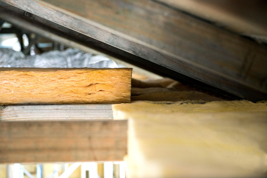 Install right to the edges using perimeter batts
